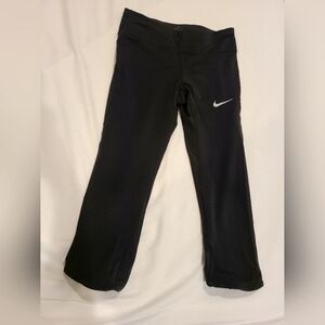 Women's Nike Capri Leggings